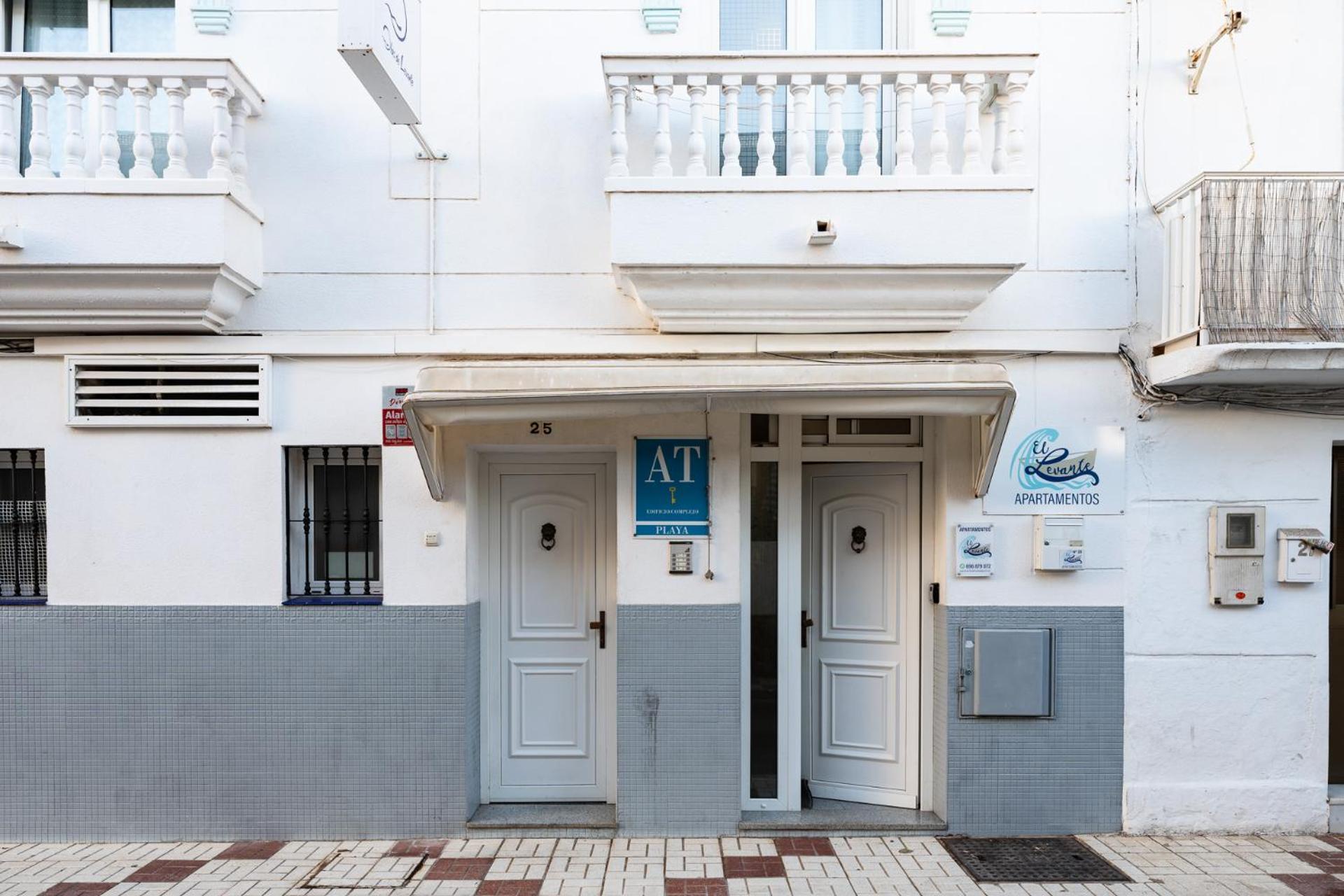 טורמולינוס Malagasuite El Levante Apartments מראה חיצוני תמונה