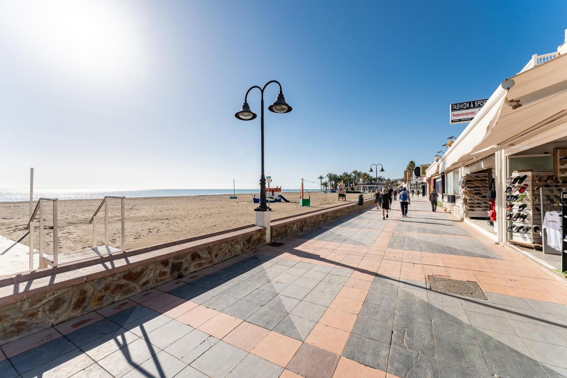 טורמולינוס Malagasuite El Levante Apartments מראה חיצוני תמונה