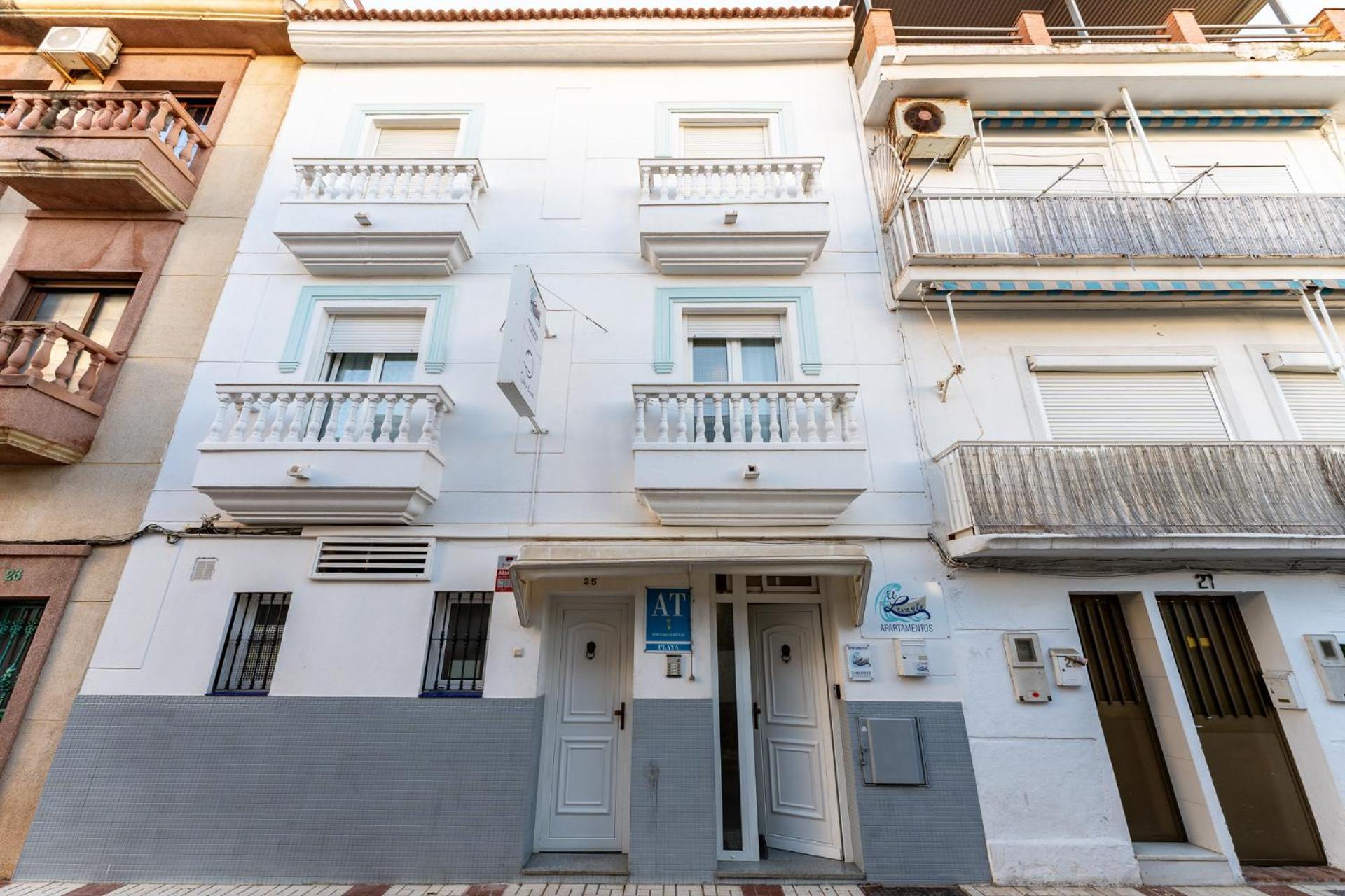 טורמולינוס Malagasuite El Levante Apartments מראה חיצוני תמונה