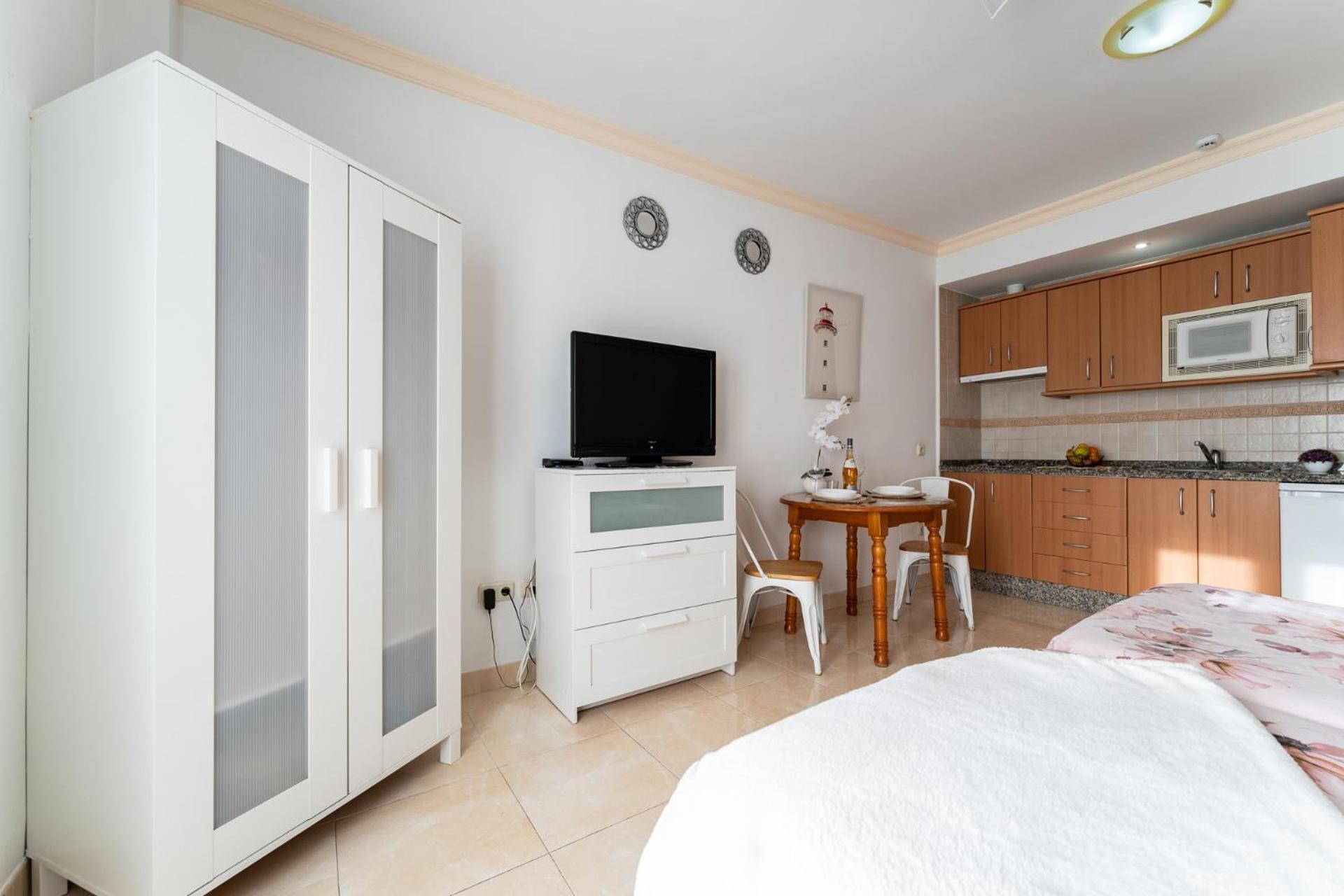 טורמולינוס Malagasuite El Levante Apartments חדר תמונה