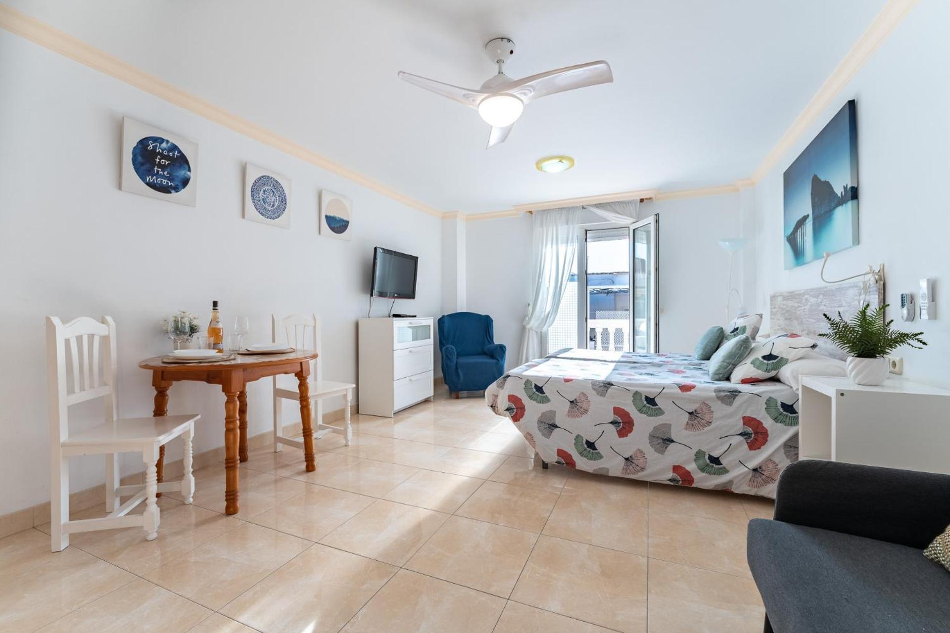 טורמולינוס Malagasuite El Levante Apartments חדר תמונה