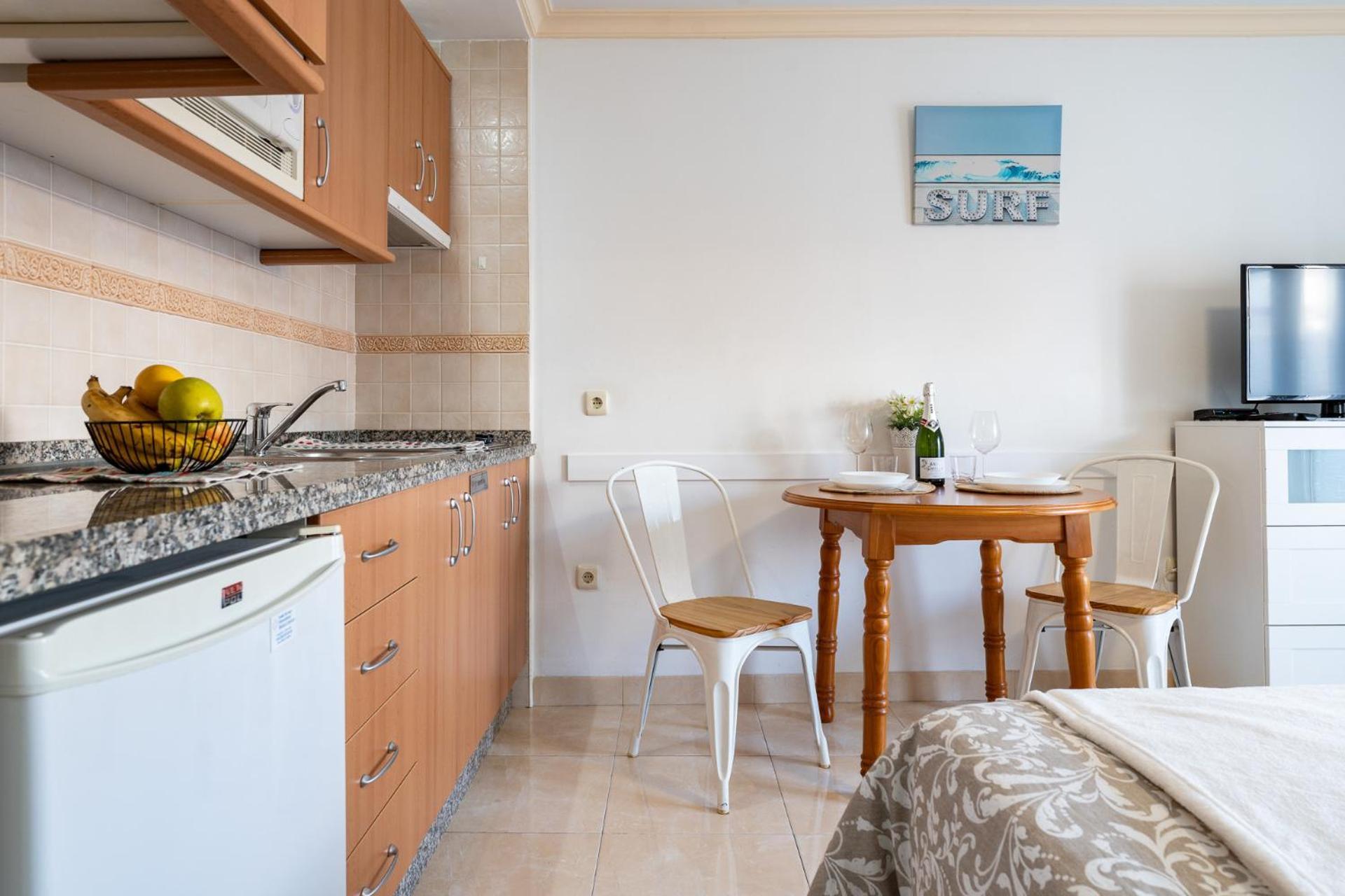 טורמולינוס Malagasuite El Levante Apartments חדר תמונה