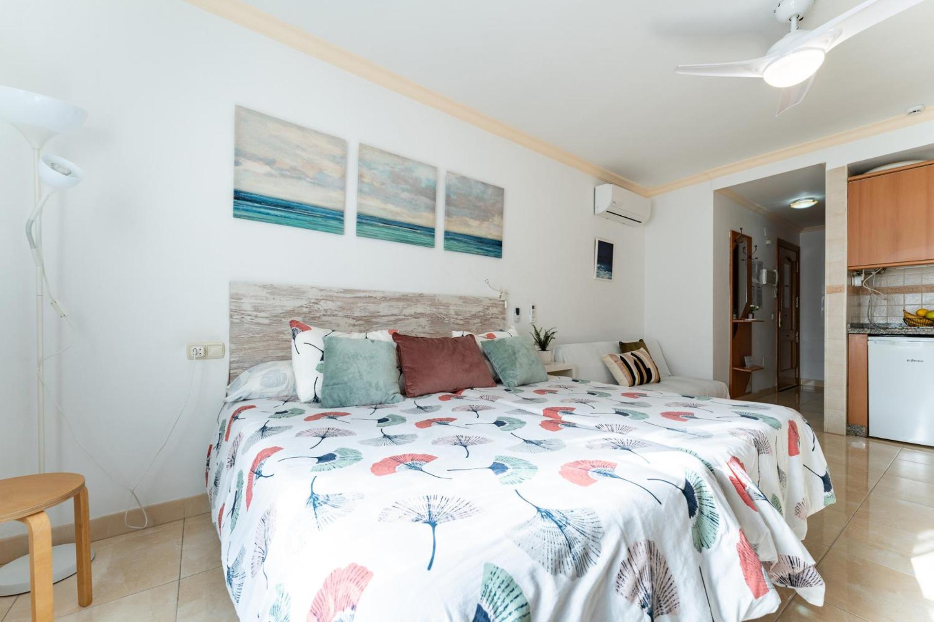 טורמולינוס Malagasuite El Levante Apartments חדר תמונה