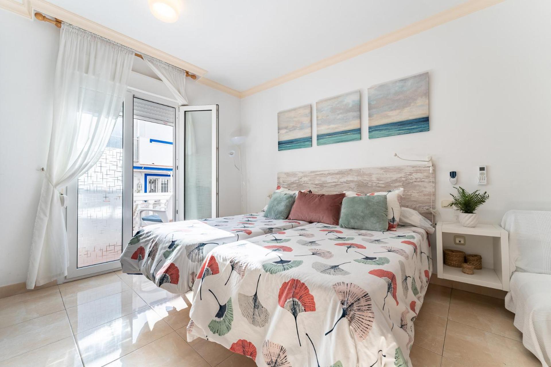טורמולינוס Malagasuite El Levante Apartments חדר תמונה