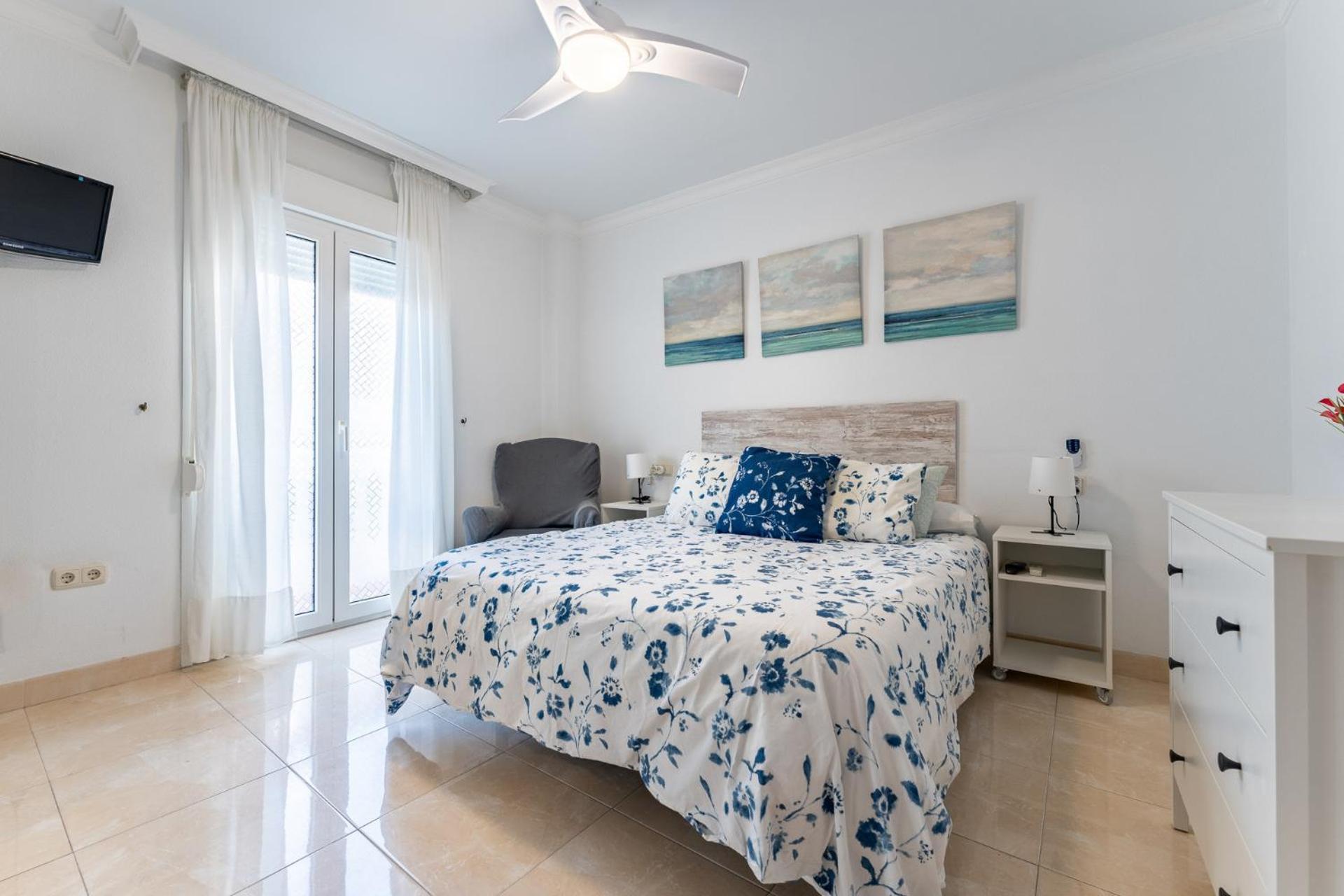 טורמולינוס Malagasuite El Levante Apartments מראה חיצוני תמונה